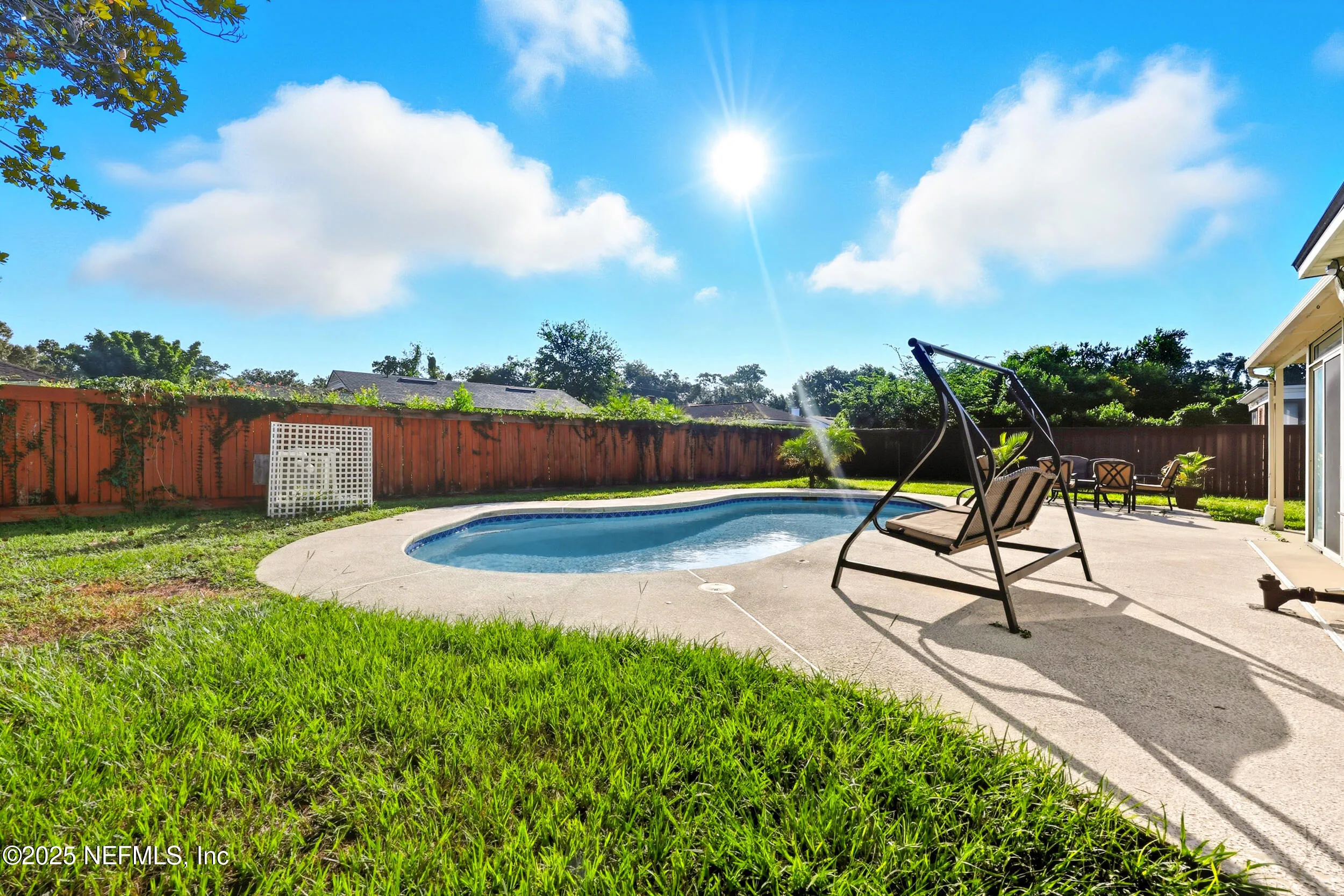 Jacksonville, Florida 32207, United States, 3 Bedrooms Bedrooms, ,1 BathroomBathrooms,Residential,Active,221930