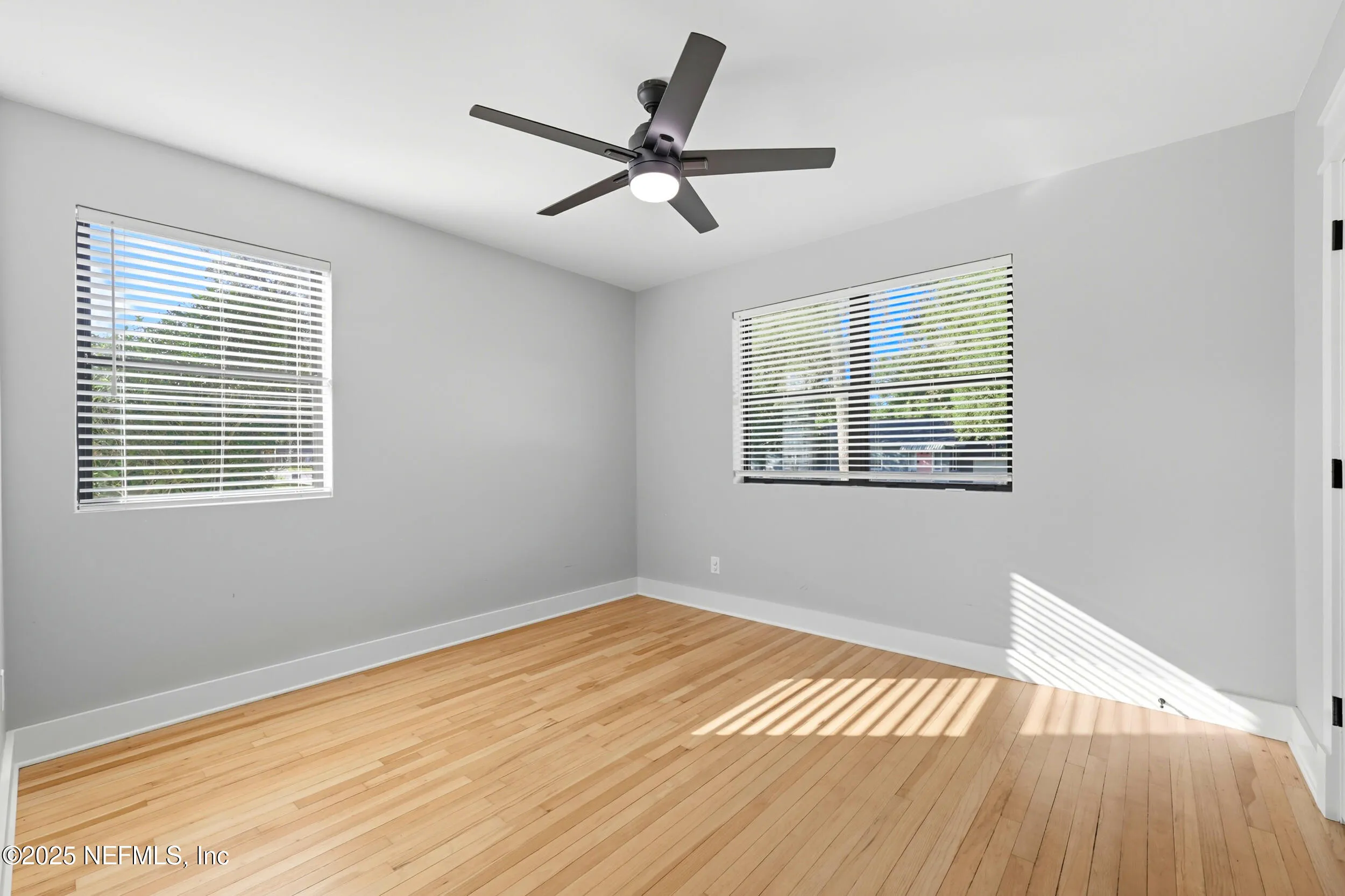 Jacksonville, Florida 32207, United States, 3 Bedrooms Bedrooms, ,1 BathroomBathrooms,Residential,Active,221930