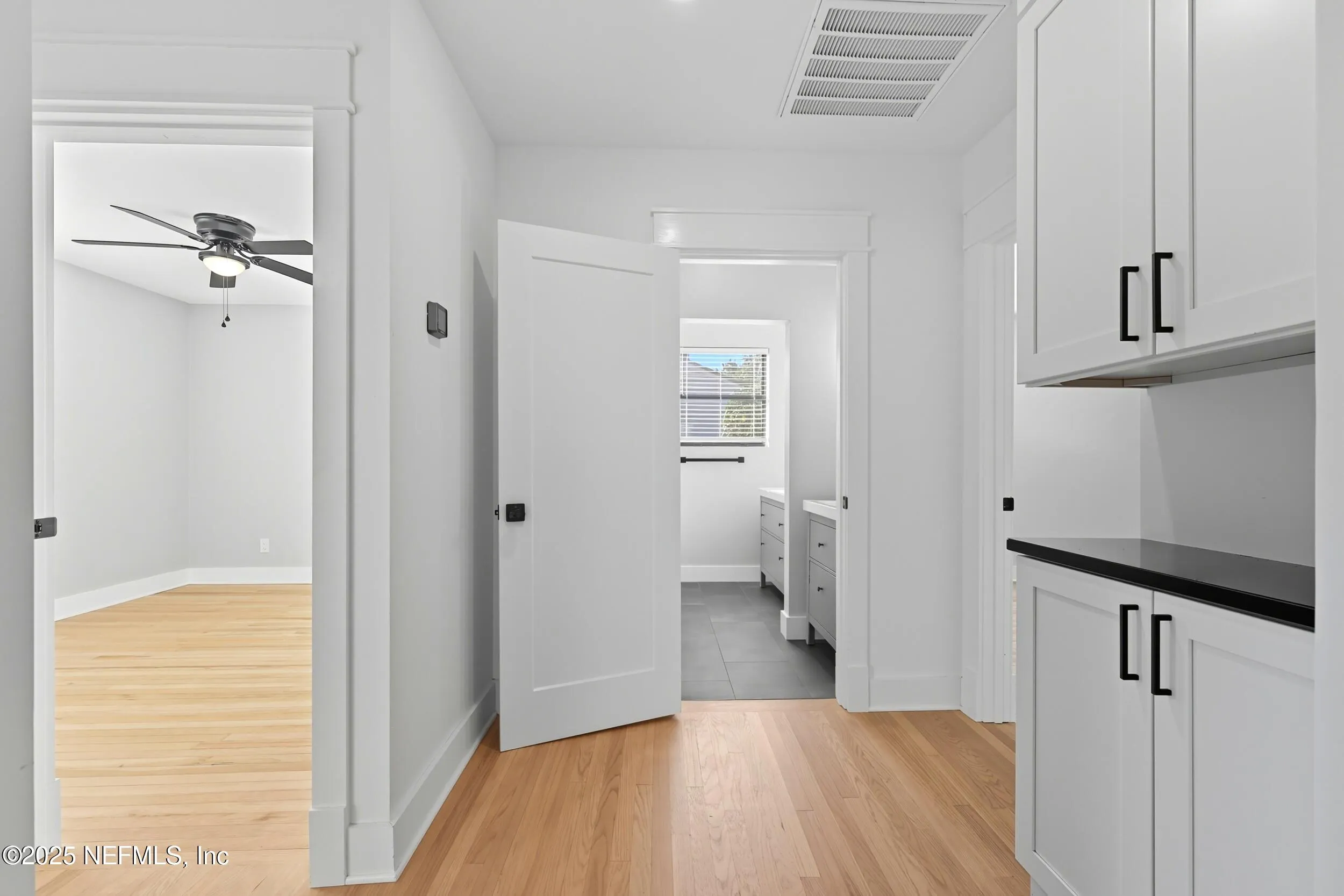 Jacksonville, Florida 32207, United States, 3 Bedrooms Bedrooms, ,1 BathroomBathrooms,Residential,Active,221930