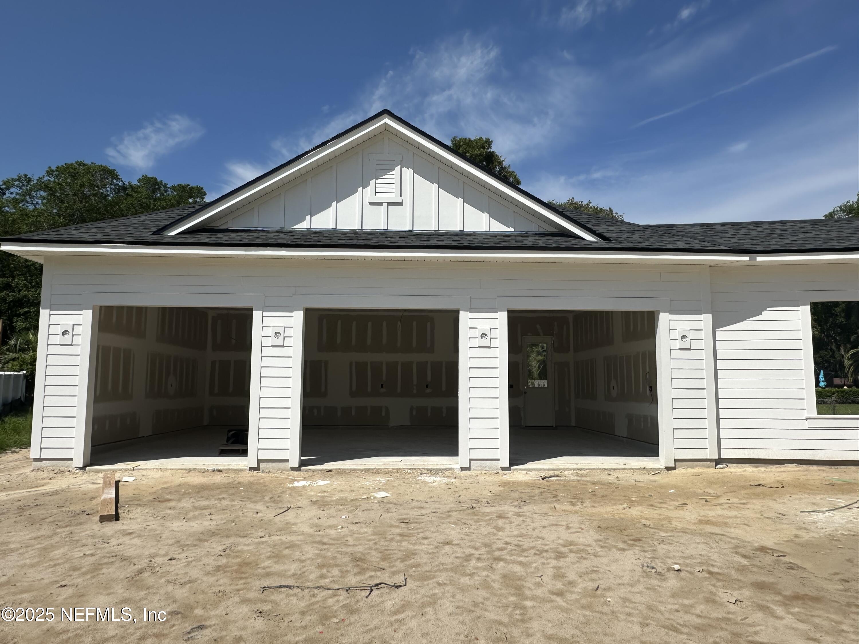 809 BRANDYWINE Court