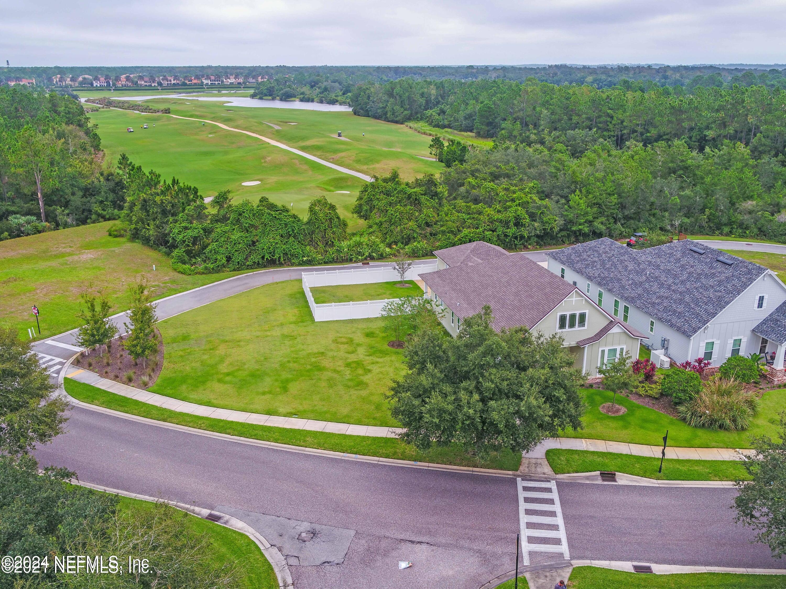 744 S LOOP Parkway