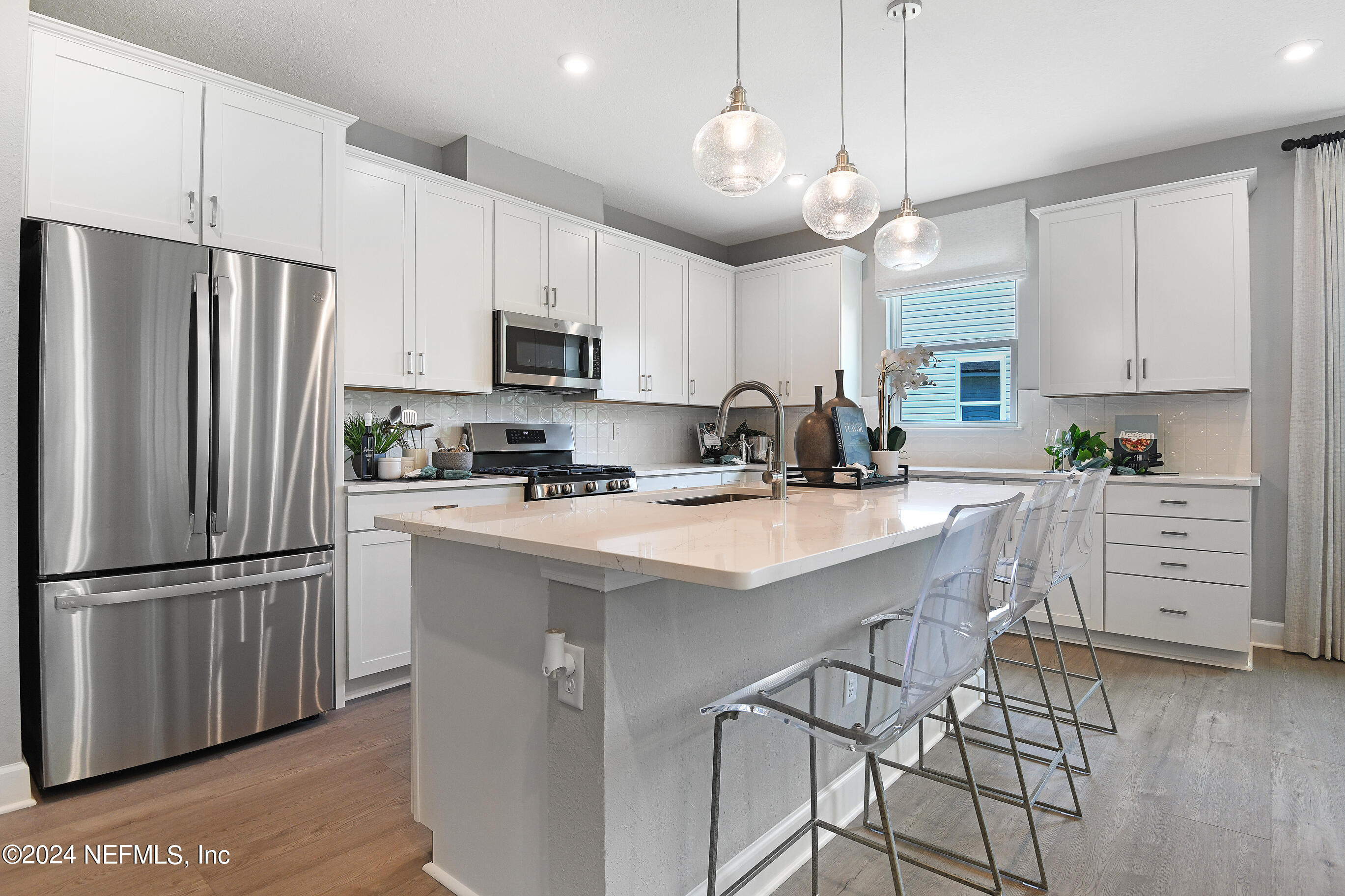 6776 DUTTON SPUR Lane