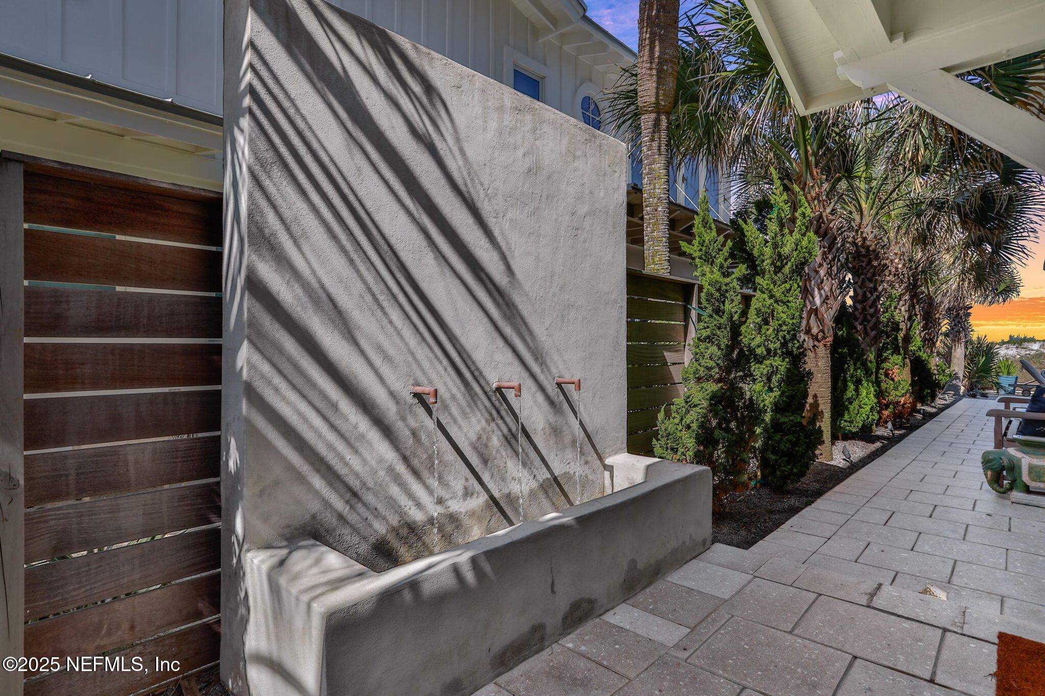 3629 OCEAN Drive S