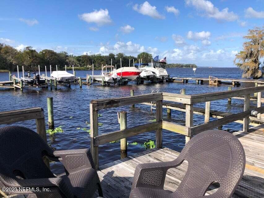 Green Cove Springs, FL home for sale located at 164 GOVERNOR Street 117, Green Cove Springs, FL 32043
