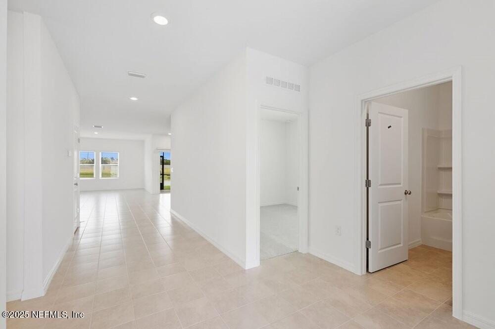 8136 ARCHIBALD Terrace
