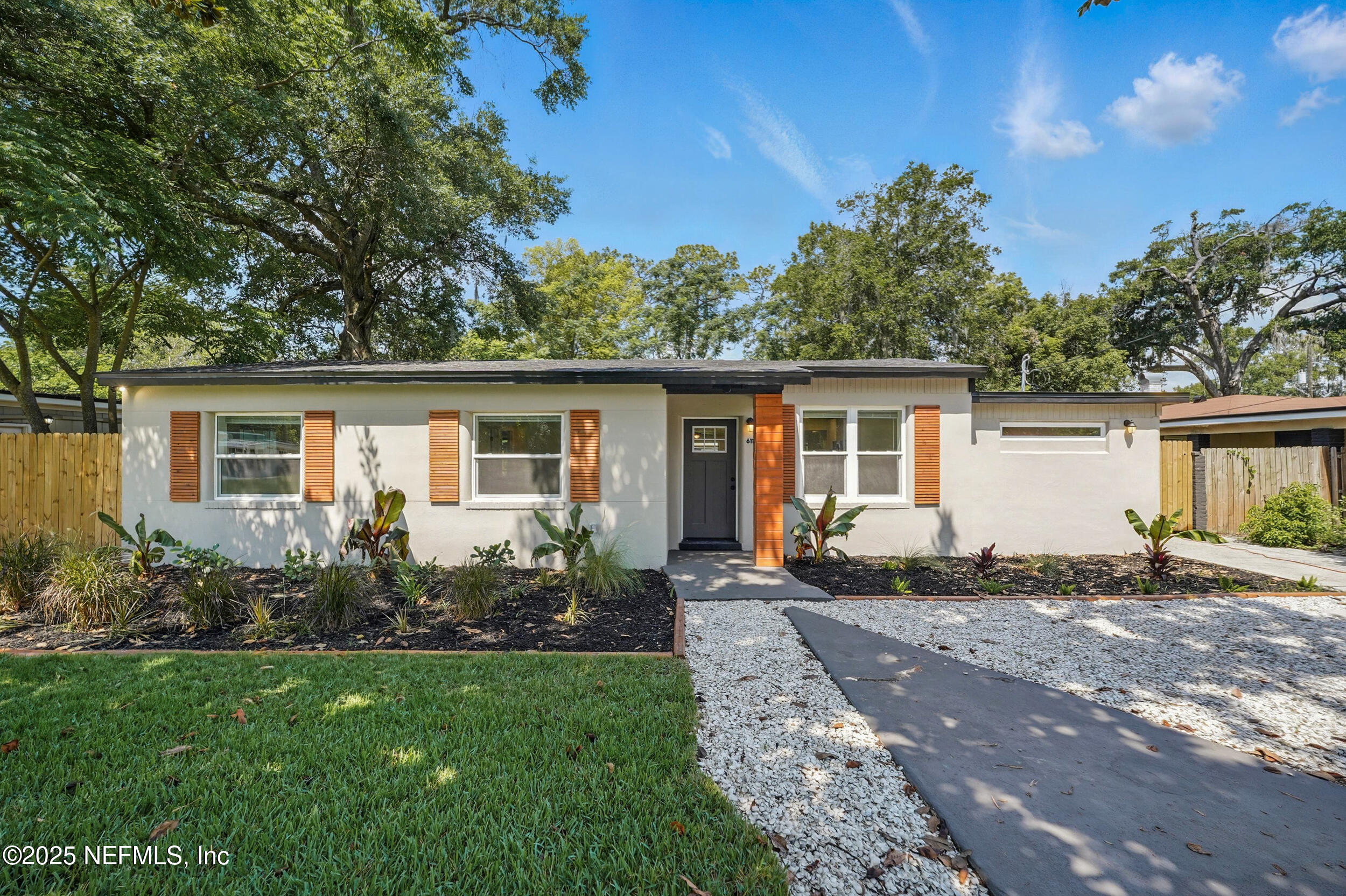 6114 SUWANEE Road