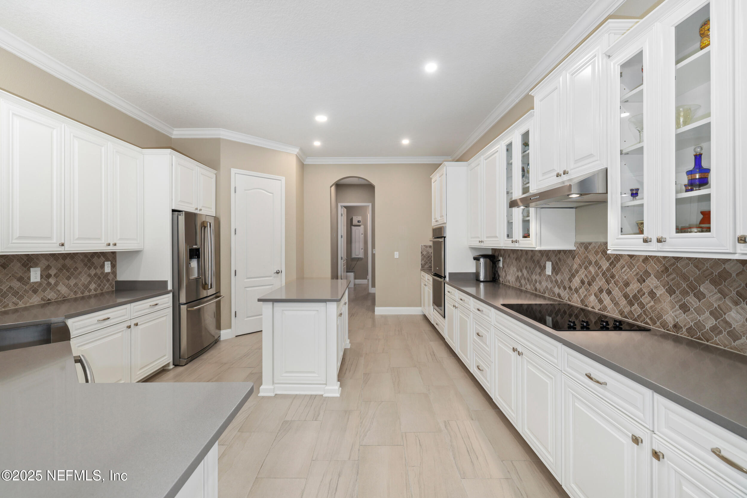 139 ASPINWALL Parkway