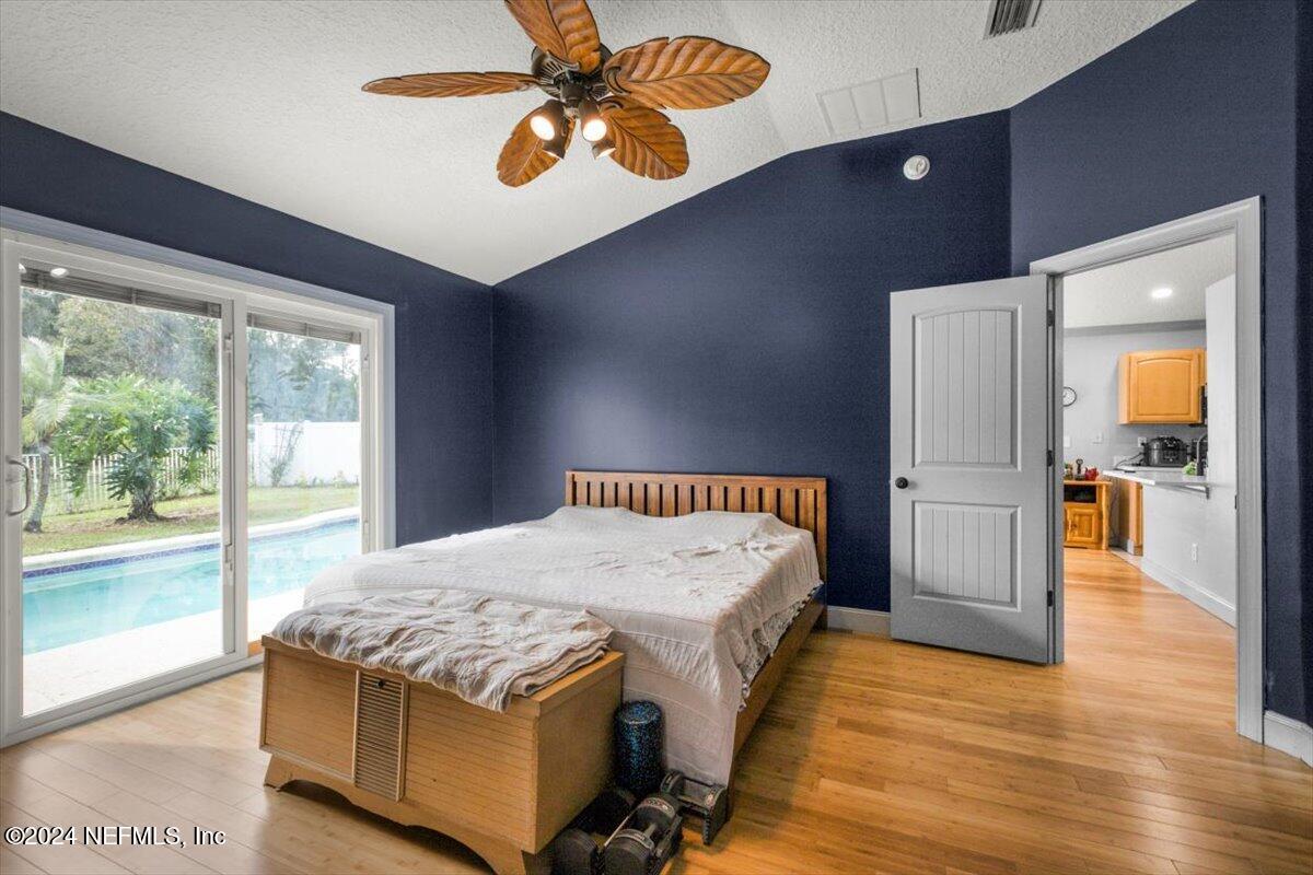 389 W TROPICAL Trace