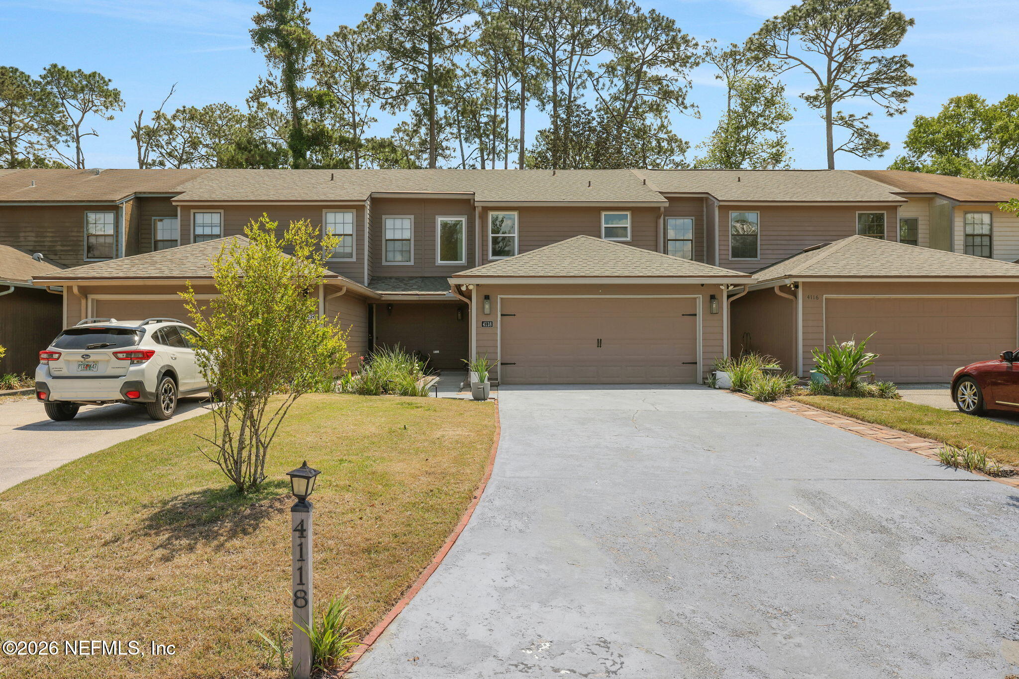 4118 HIDDEN BRANCH Drive N