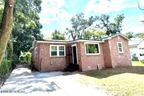 Photo of 8764 3RD Avenue, Jacksonville, FL 32208 (MLS # 2128809)
