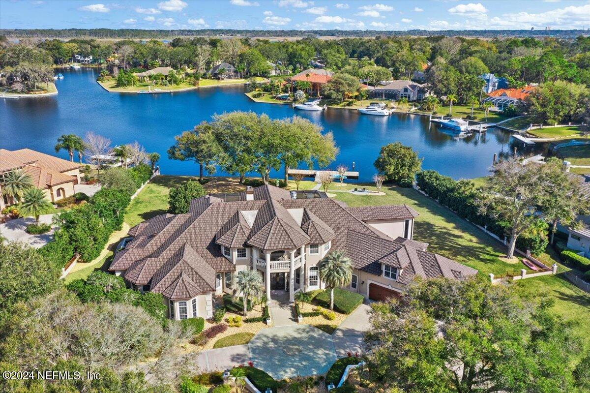 Jacksonville, FL home for sale located at 683 Queens Harbor Boulevard, Jacksonville, FL 32225