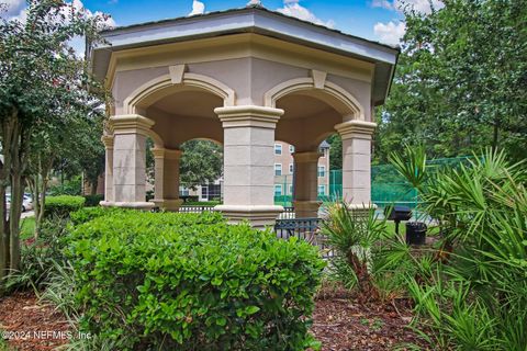 A home in Jacksonville