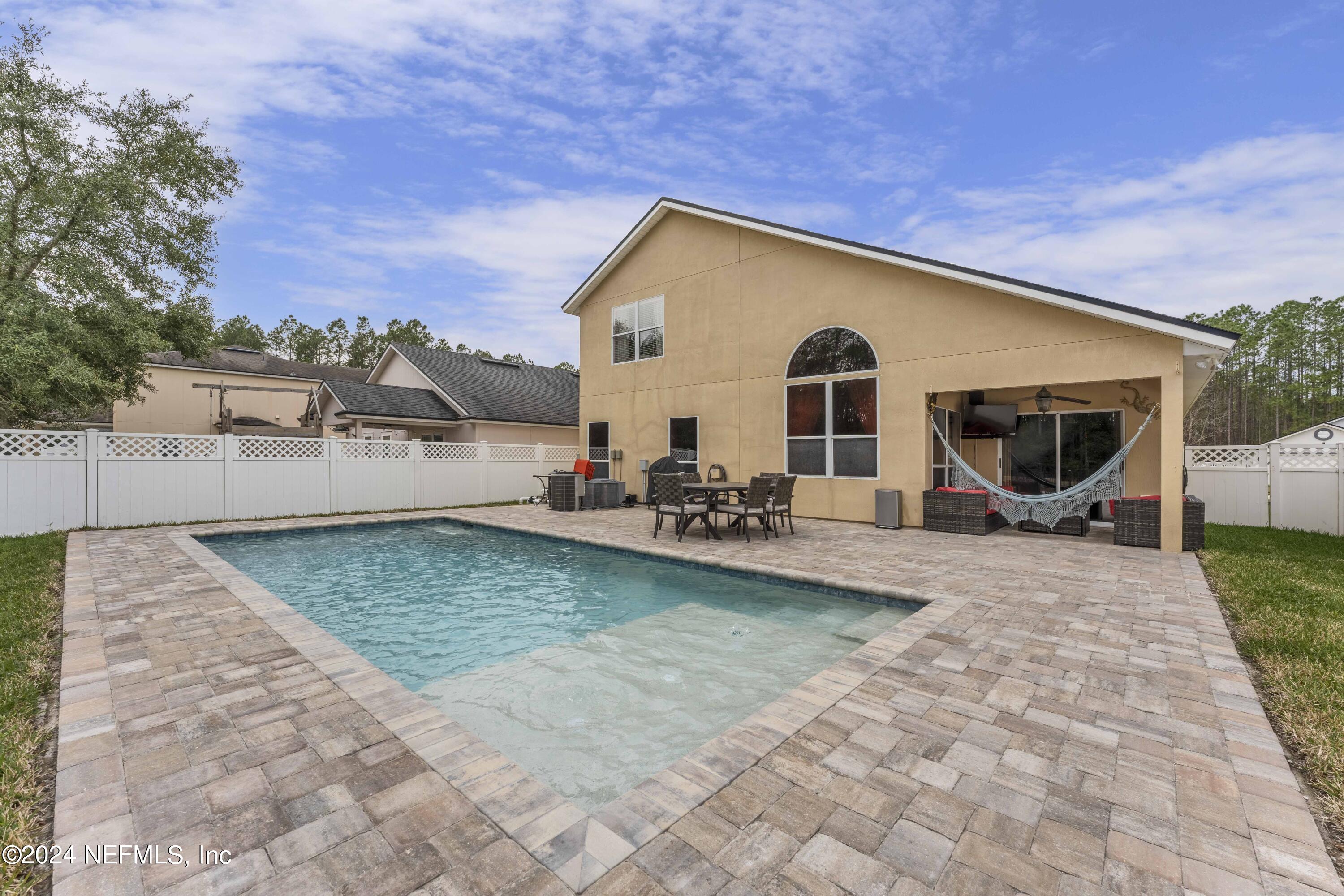 St Johns, Florida 32259, United States, 5 Bedrooms Bedrooms, ,3 BathroomsBathrooms,Residential,Active,71574