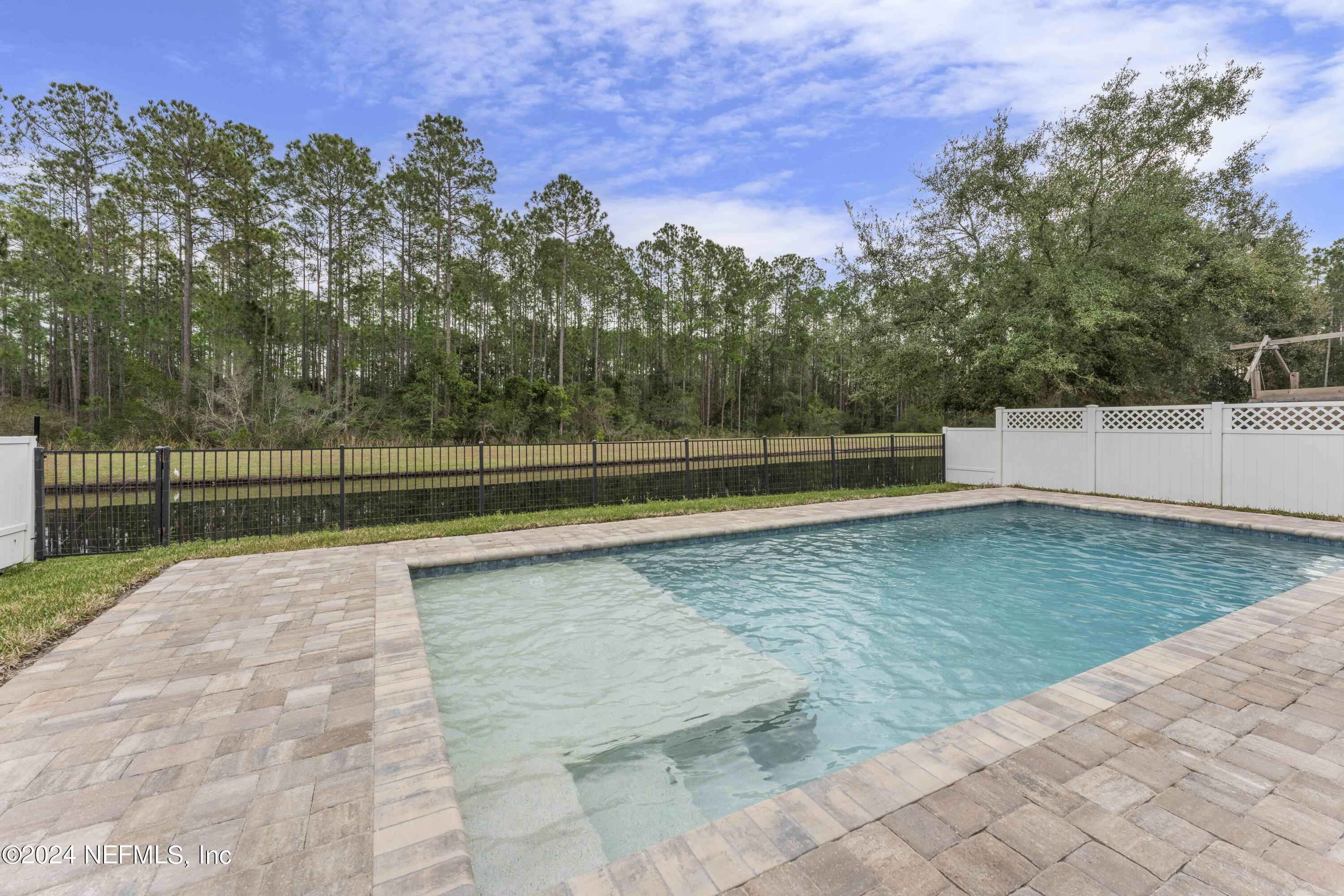 St Johns, Florida 32259, United States, 5 Bedrooms Bedrooms, ,3 BathroomsBathrooms,Residential,Active,71574