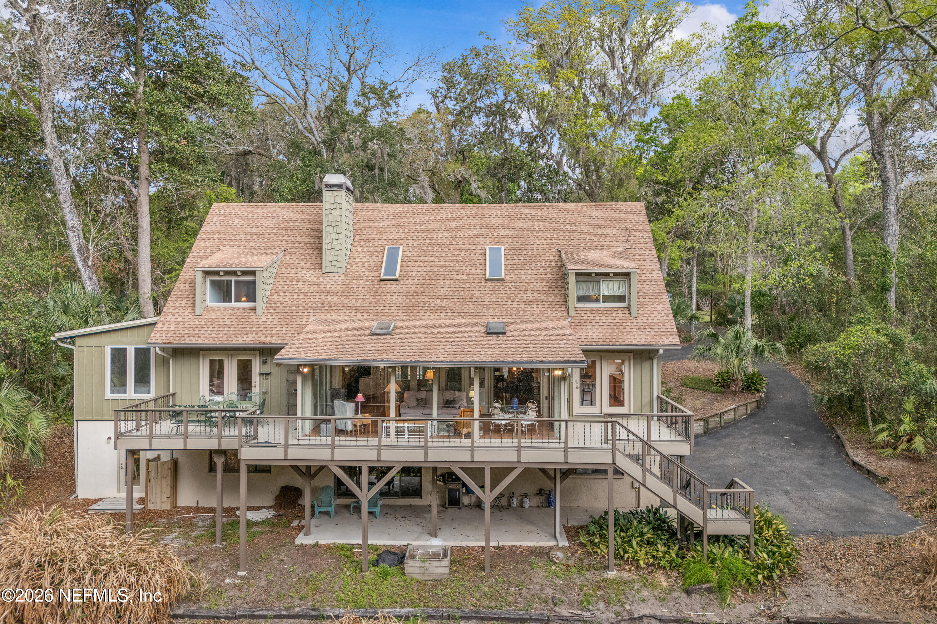 13786 PLEASANT VALLEY Drive