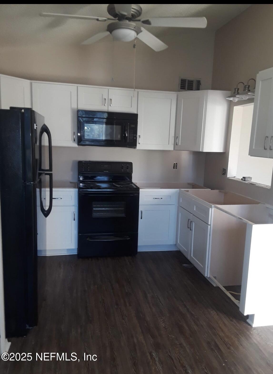 644 CHARLES CARROL Street