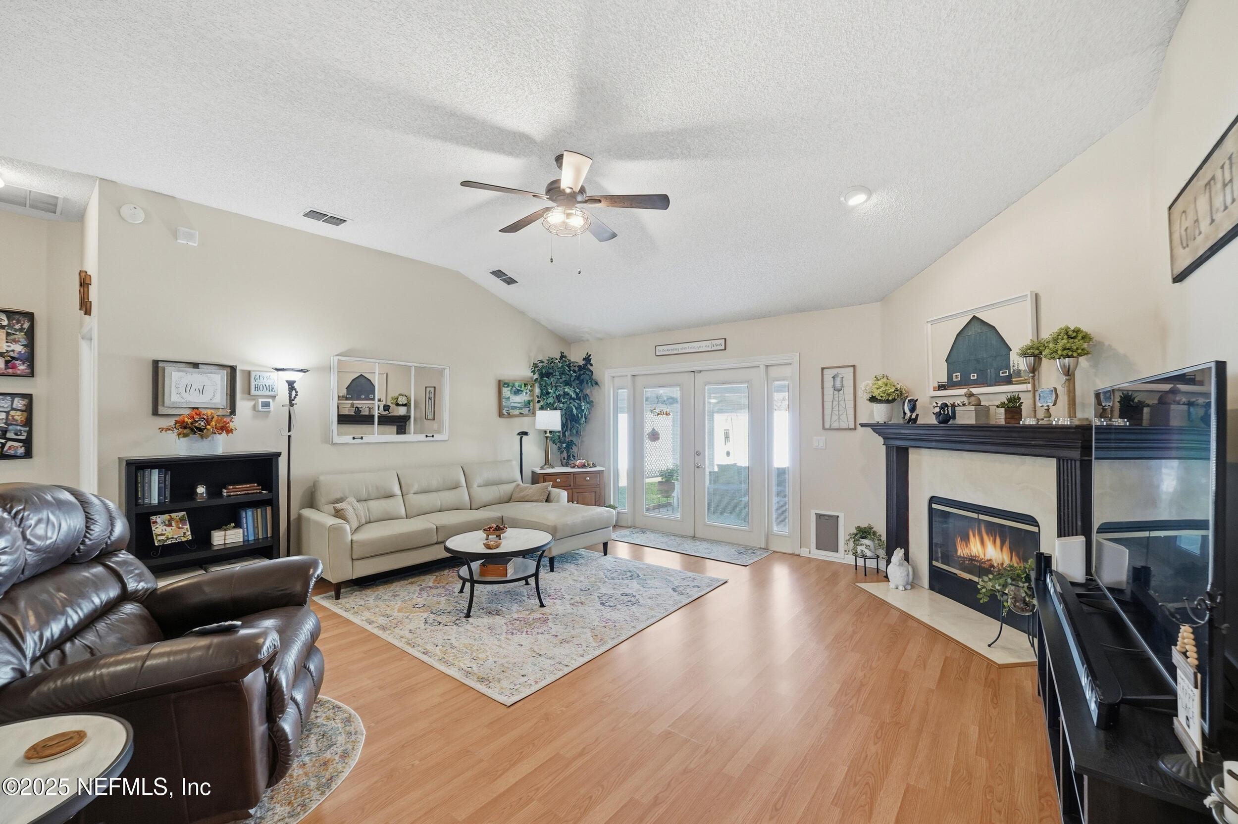 1077 SEATTLE SLEW Lane