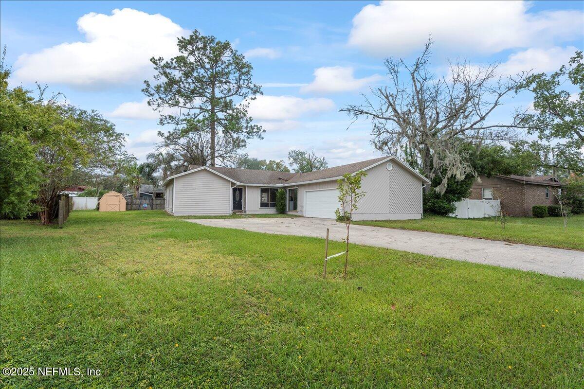 5289 RAINEY Avenue N