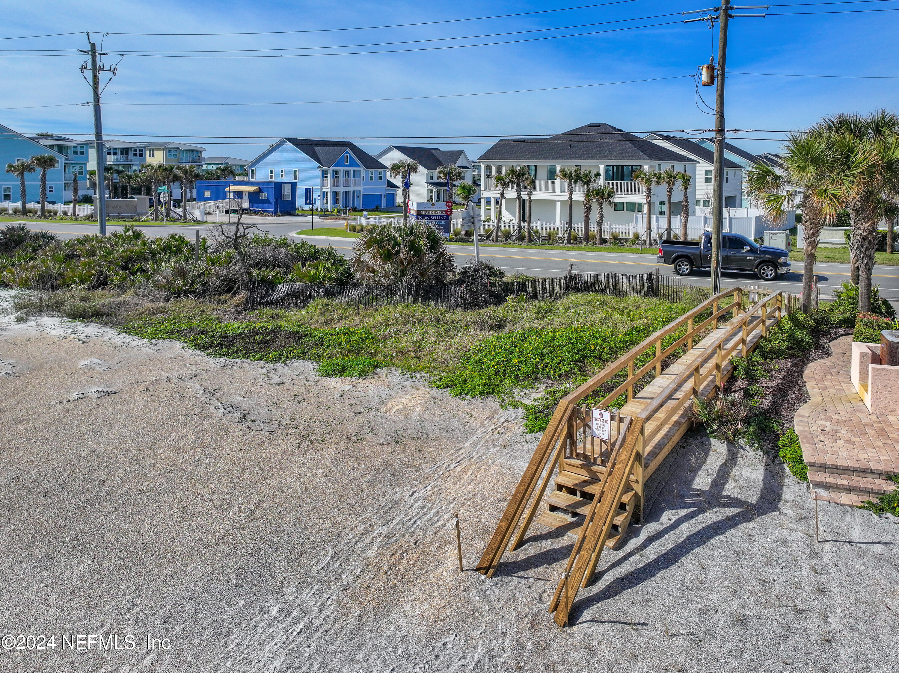 St Augustine, FL home for sale located at 127 Seaside Vista Court, St Augustine, FL 32084