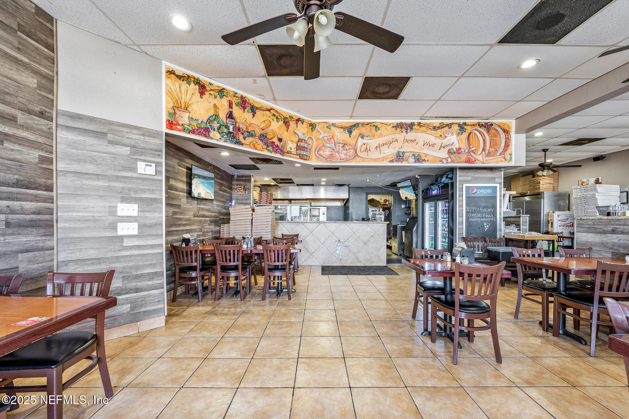 325 E MERRITT ISLAND Causeway