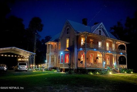 240 SISCO Road Pomona Park FL 32181