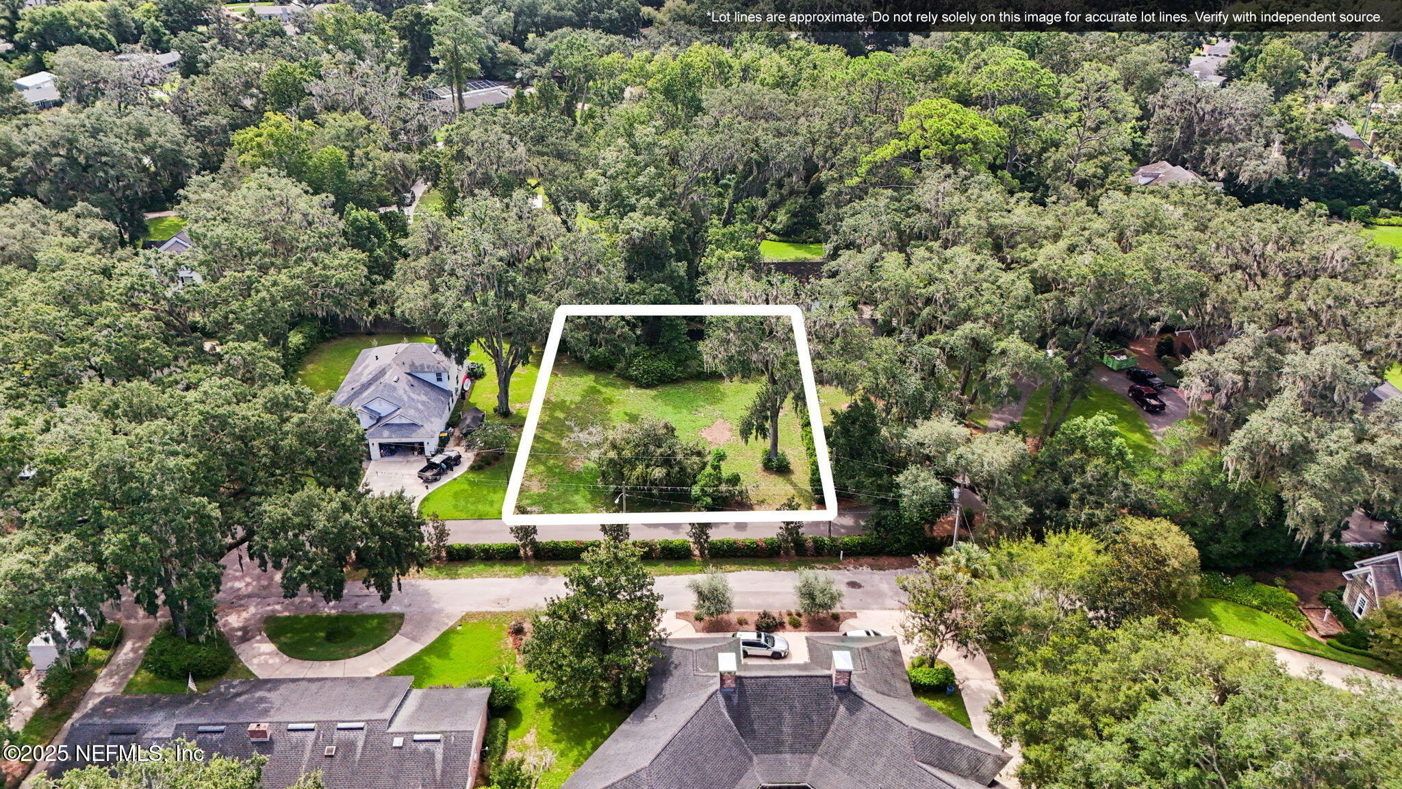 2222 SEDGWICK Place
