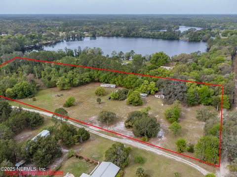 1017 OLD GAINESVILLE Highway Interlachen FL 32148