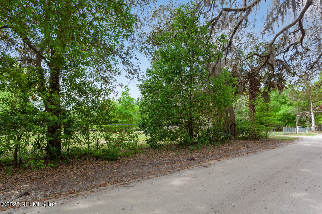 1017 OLD GAINESVILLE Highway