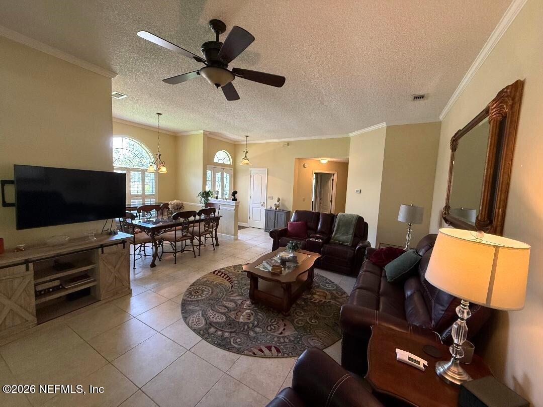 3666 CLUBHOUSE Drive B