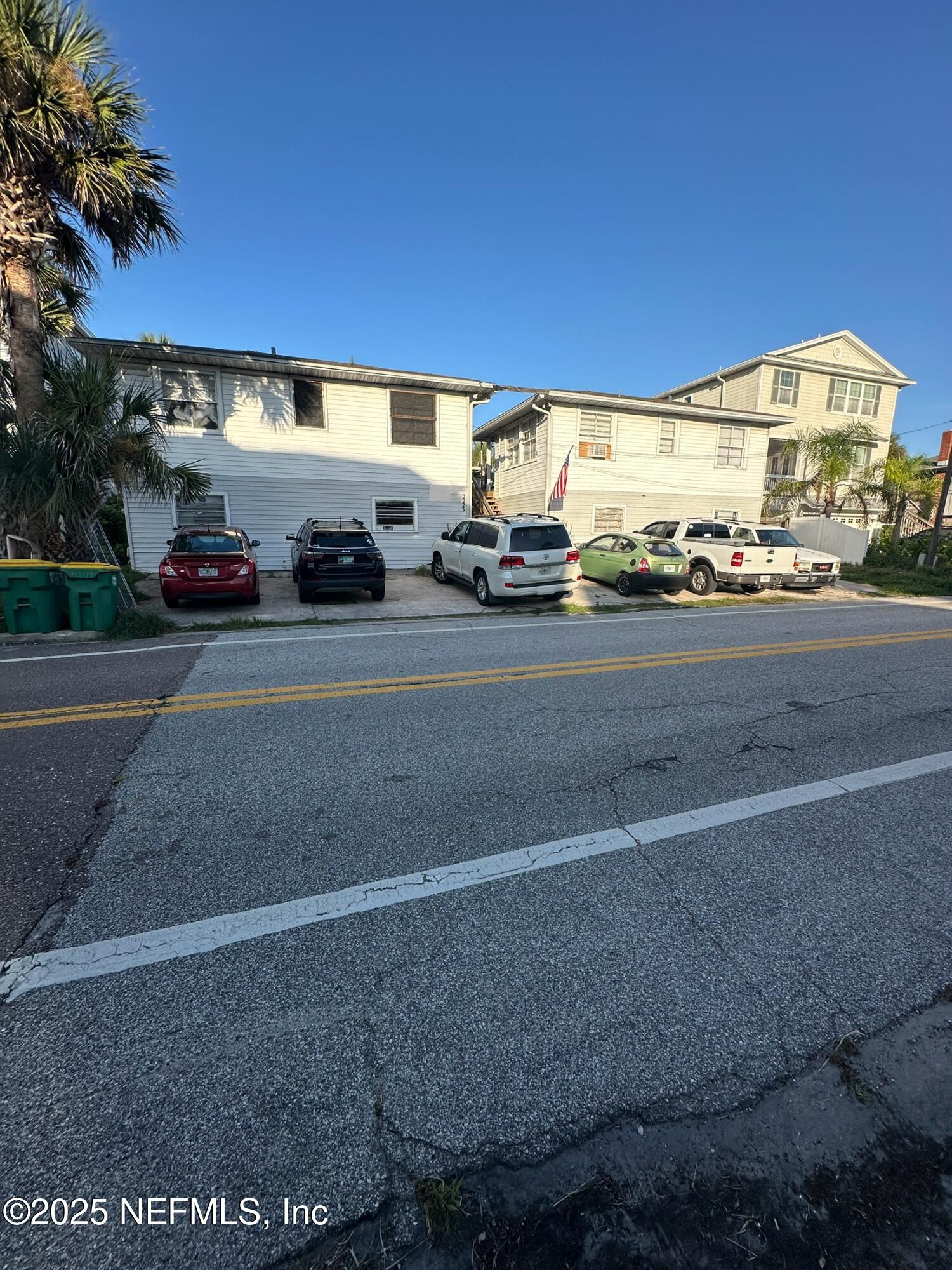 2223 2225 1st Street S.,