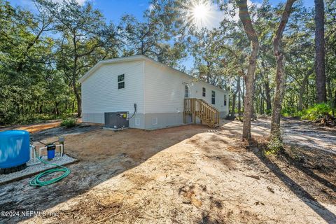 A home in Interlachen