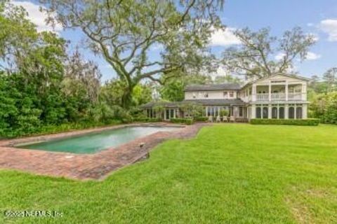 11062 RIVERPORT Drive W Jacksonville FL 32223