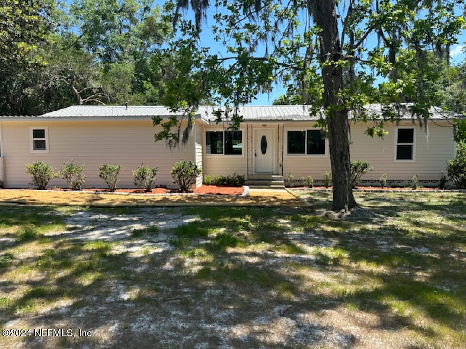 Palatka, FL home for sale located at 3029 Twigg Street, Palatka, FL 32177
