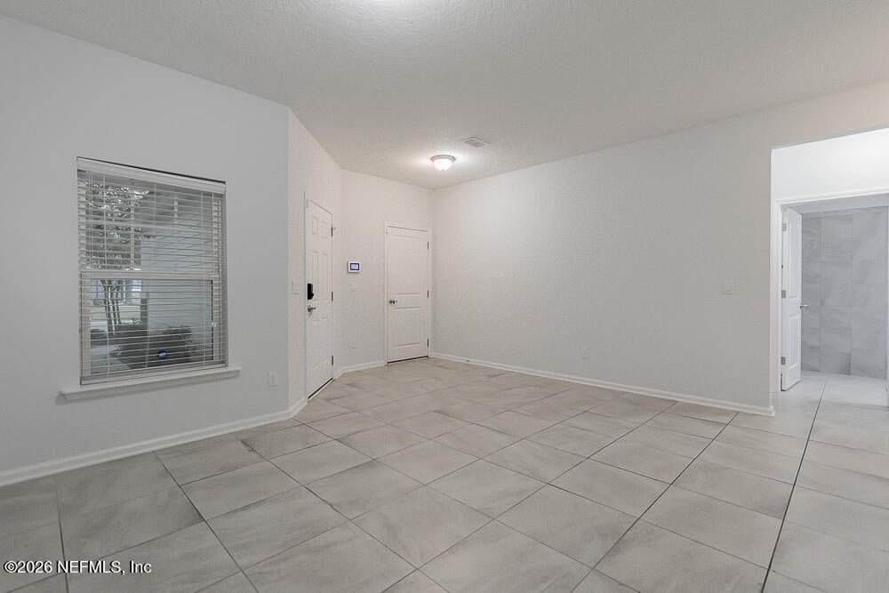 1492 AUTUMN PINES Drive
