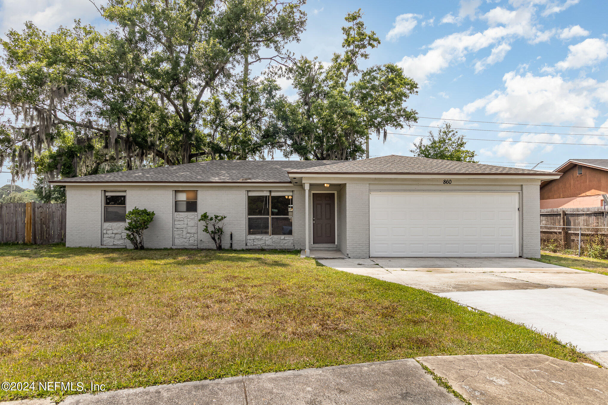 Jacksonville, FL home for sale located at 860 W Trambley Drive, Jacksonville, FL 32221