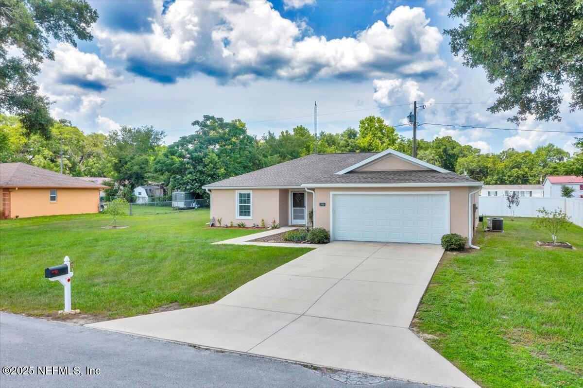 1689 NE 161 Place