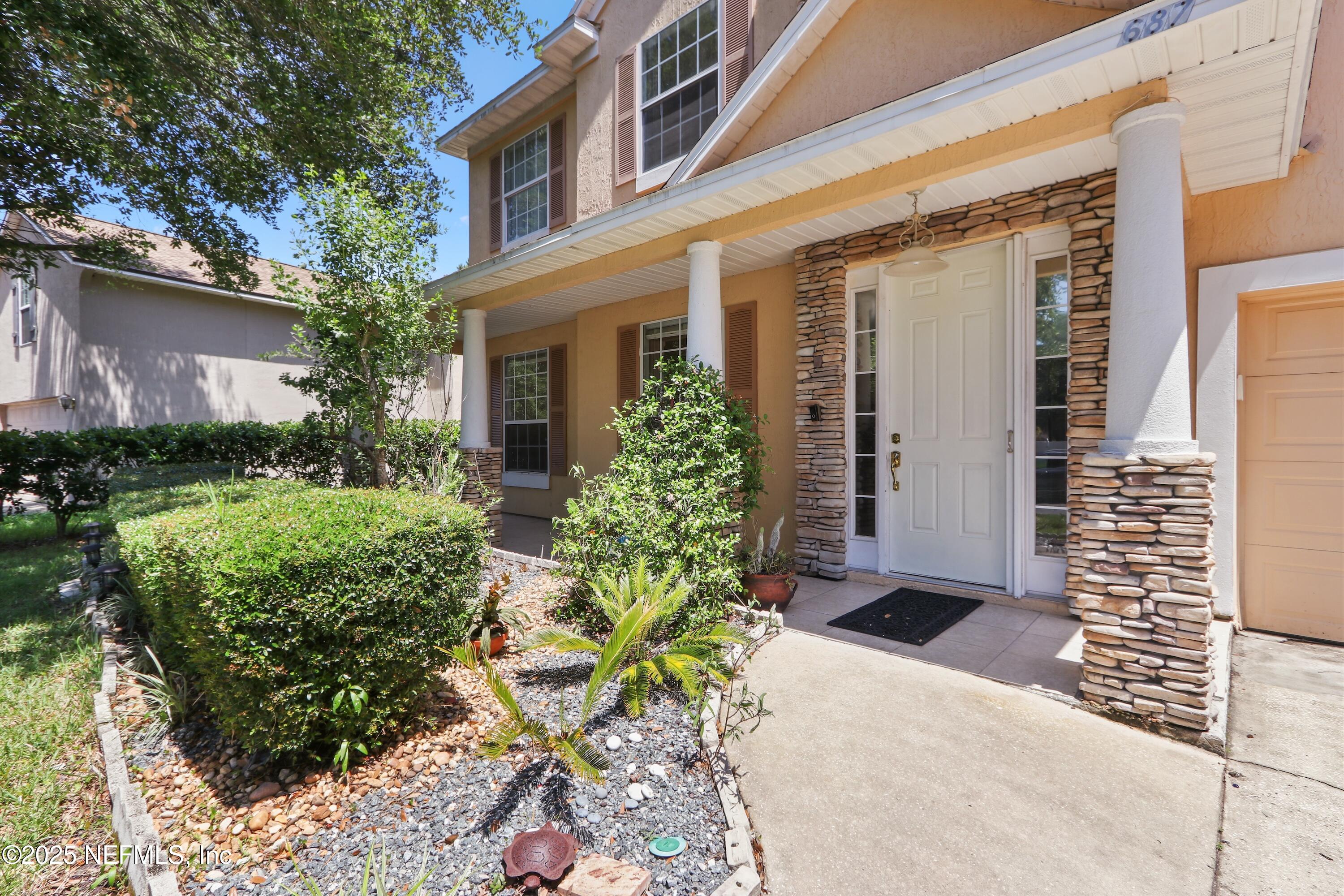 687 WAKEVIEW Drive