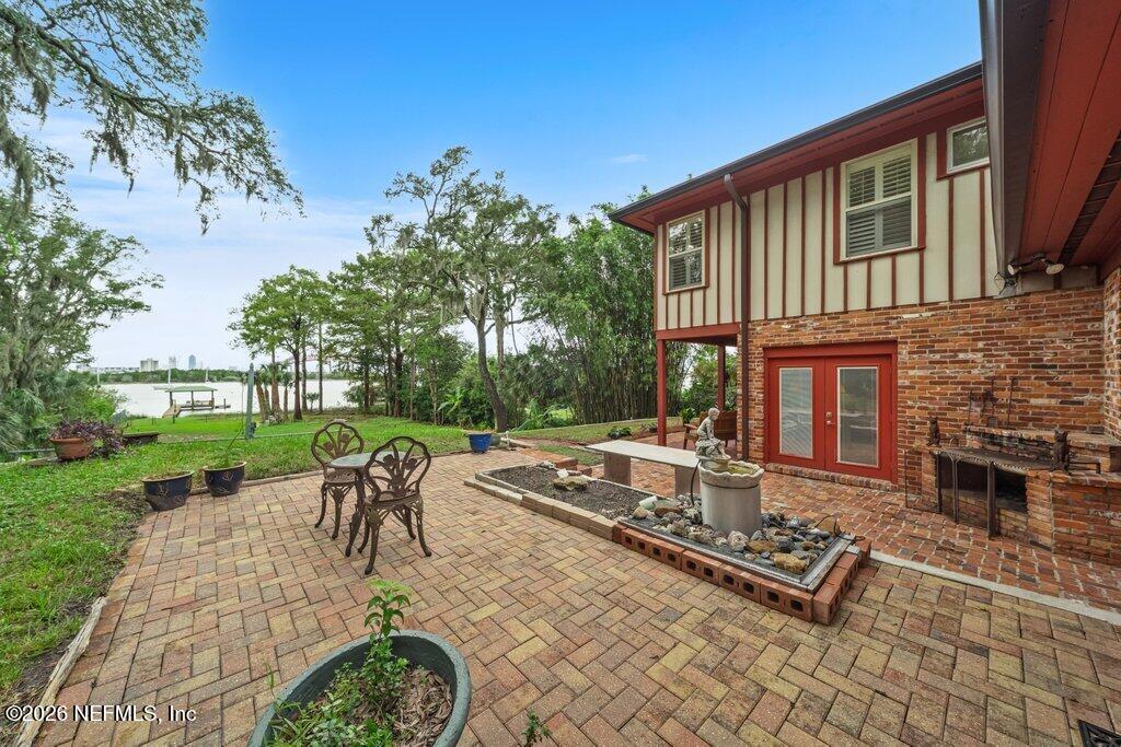 424 ORANGE BLUFF Avenue