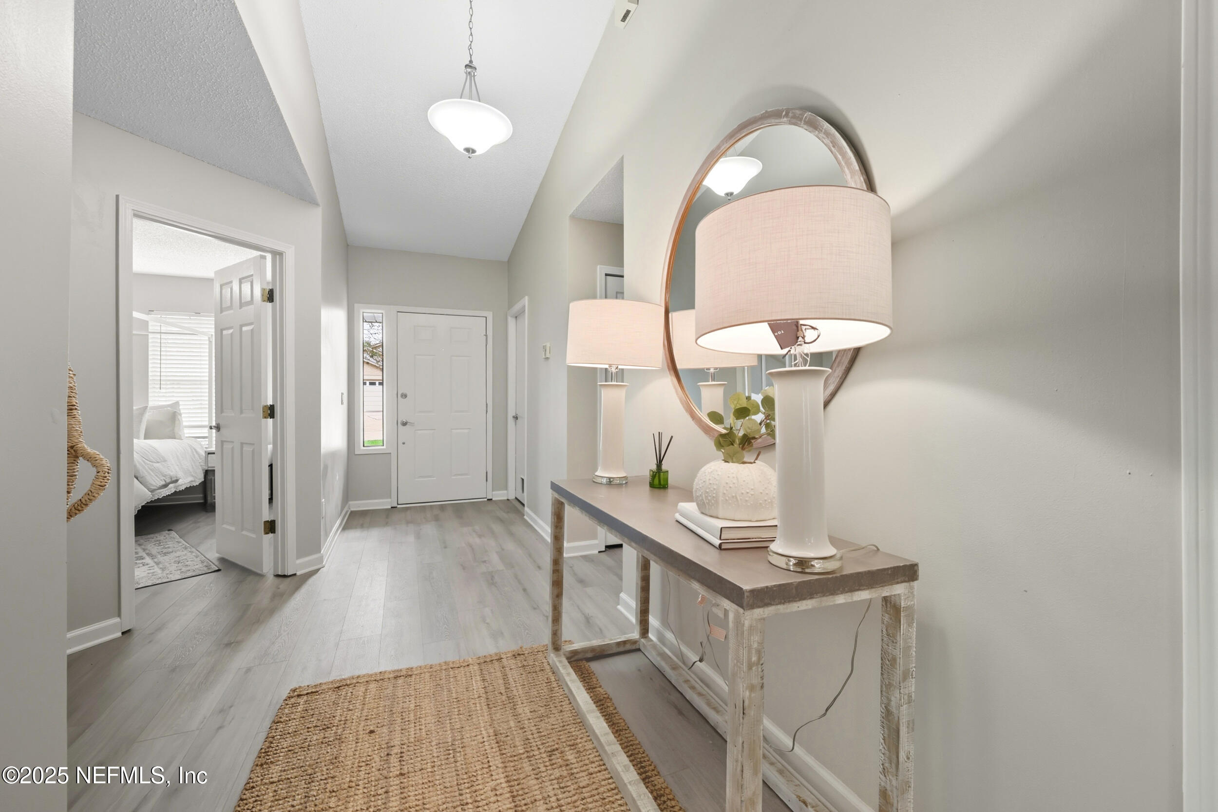 2096 ST MARTINS Drive E