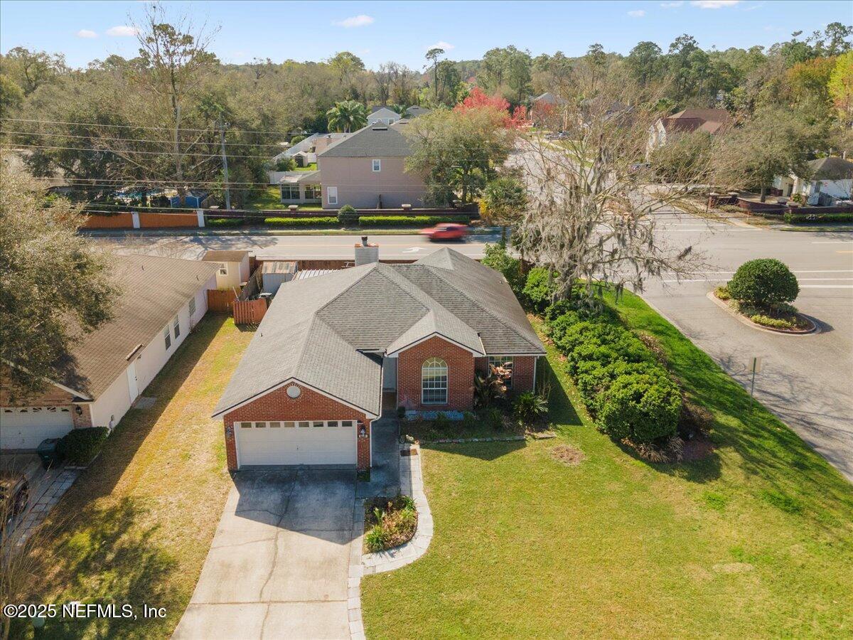 5506 ALEXIS FOREST Lane