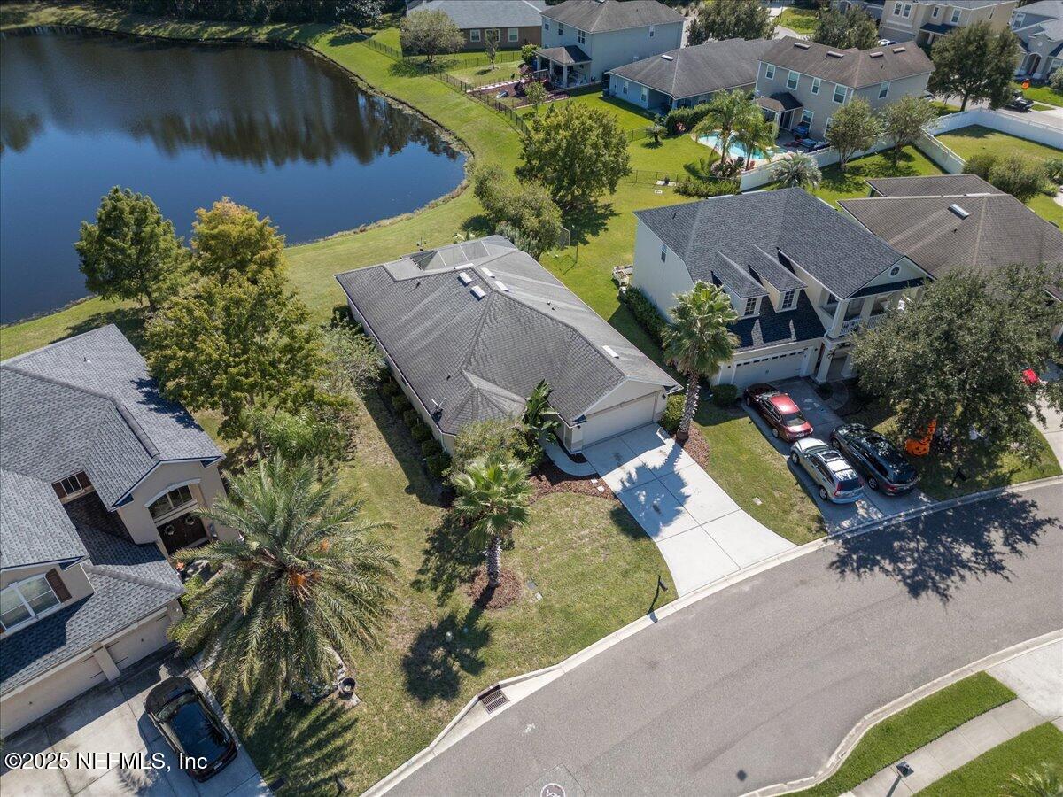 192 TOLLERTON Avenue