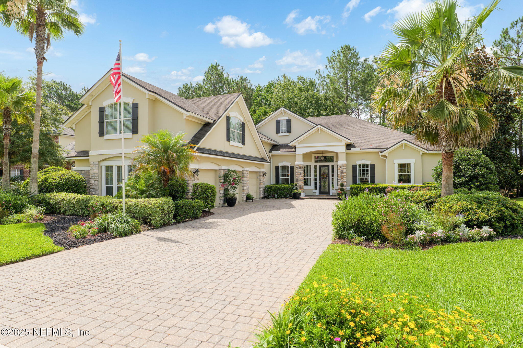 204 STONEWELL Drive