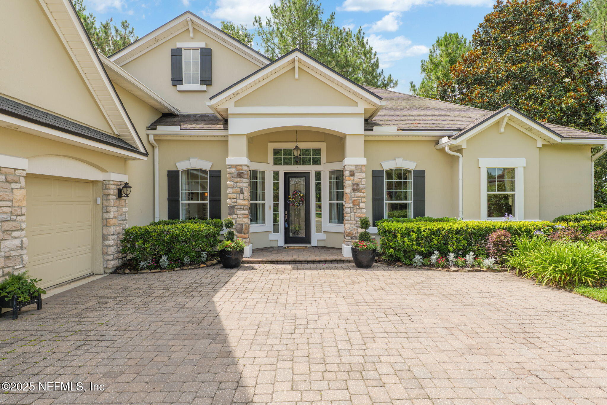 204 STONEWELL Drive