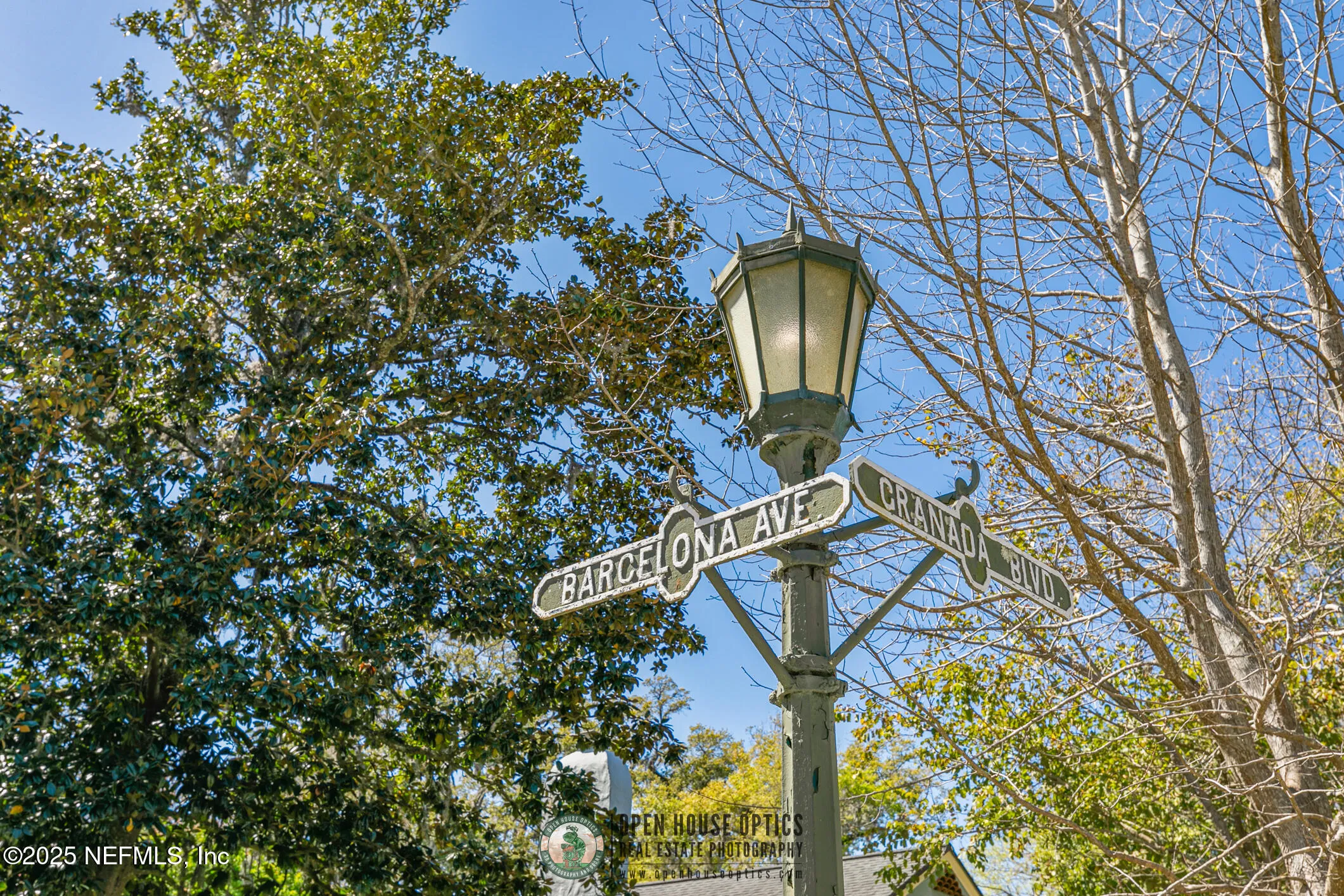 Jacksonville, Florida 32207, United States, 3 Bedrooms Bedrooms, ,4 BathroomsBathrooms,Residential,Pending,85034