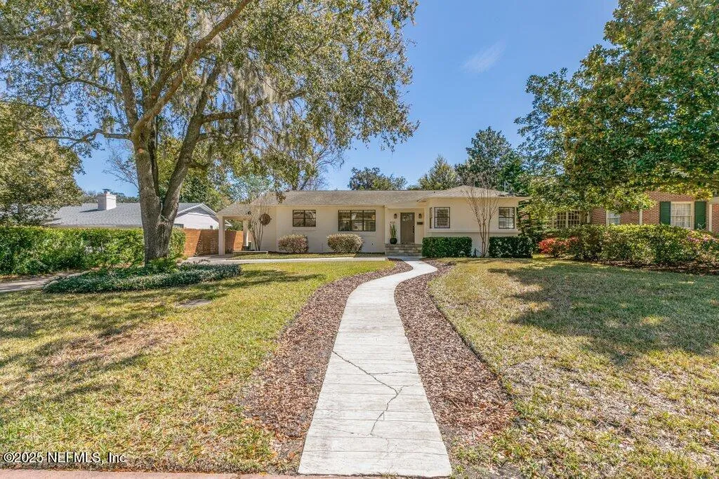 Jacksonville, Florida 32207, United States, 3 Bedrooms Bedrooms, ,4 BathroomsBathrooms,Residential,Pending,85034