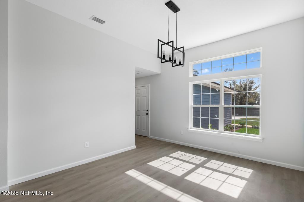 5341 SHENANDOAH Avenue