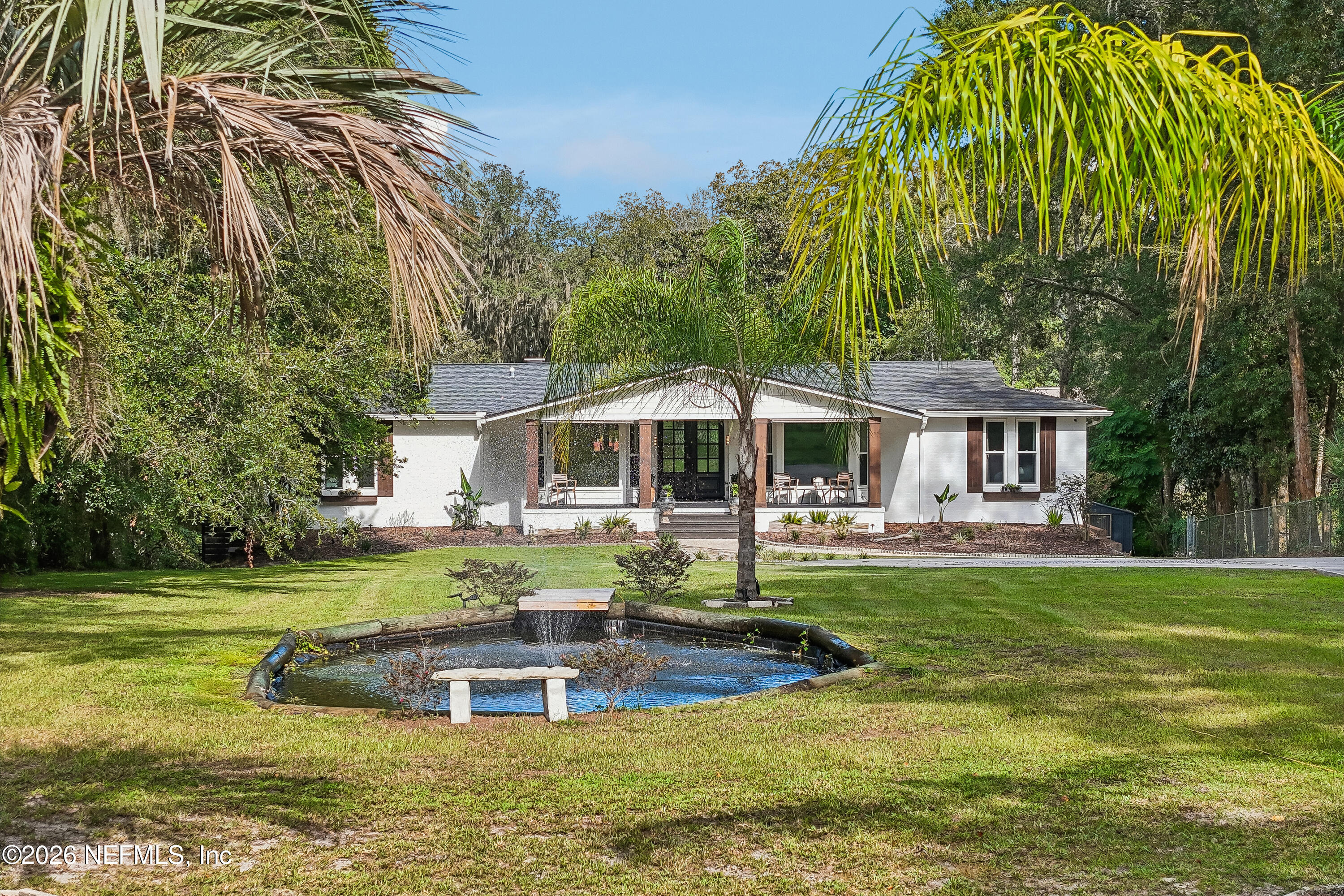 697 ARTHUR MOORE Drive