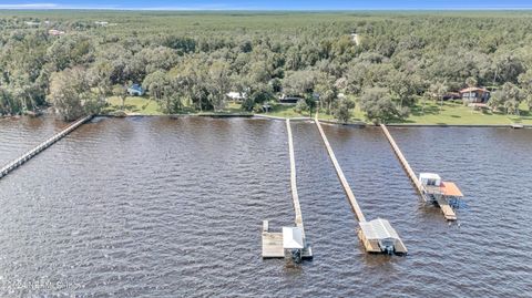 A home in Salt Springs