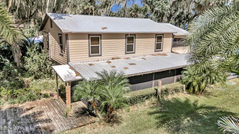 A home in Salt Springs