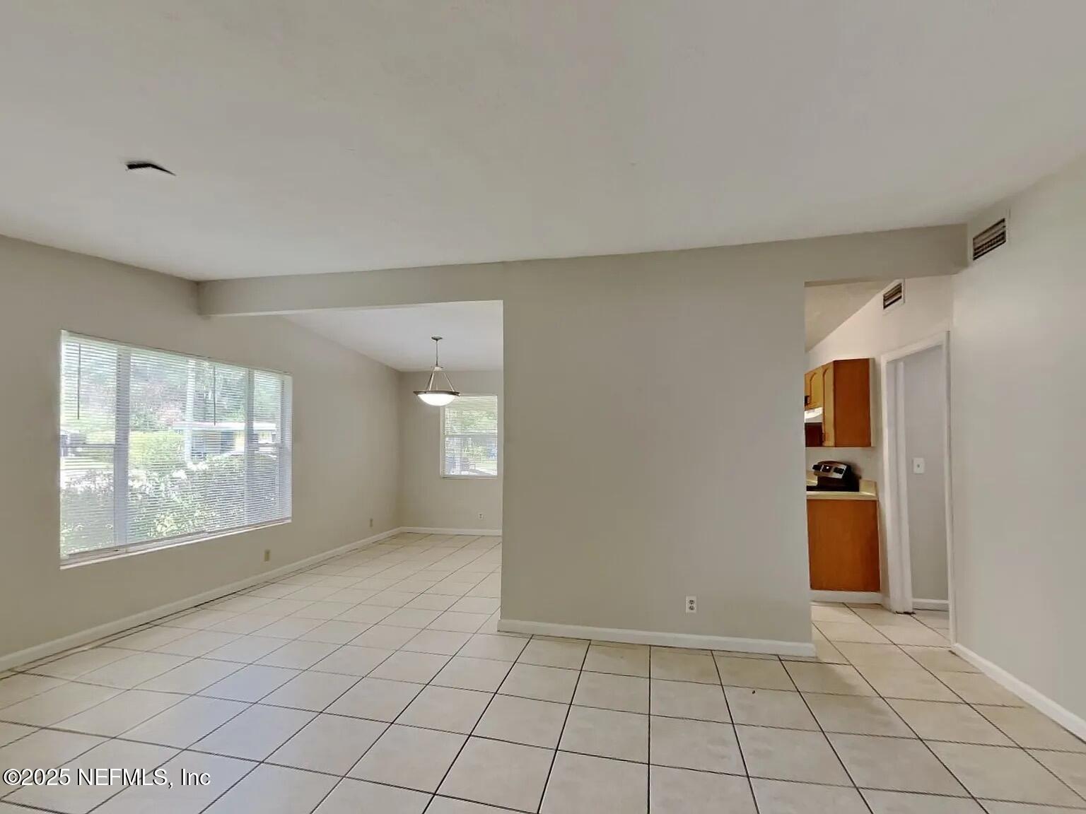 7045 ROLLO Road